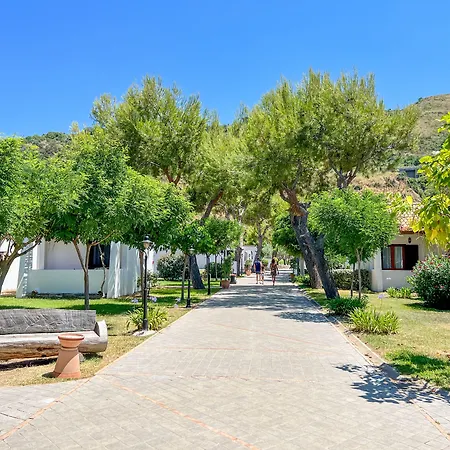 Voi Le Muse Essentia Holiday park Zambrone