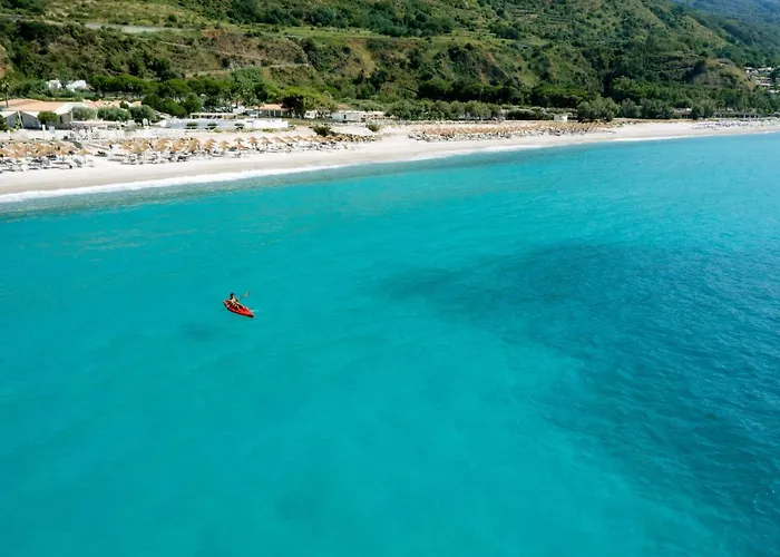 Parco vacanze Voi Le Muse Essentia